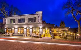 LUDIEK eten en slapen